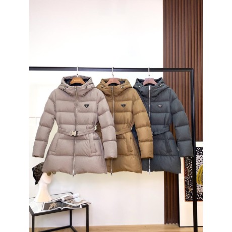 Yi-Prada-020