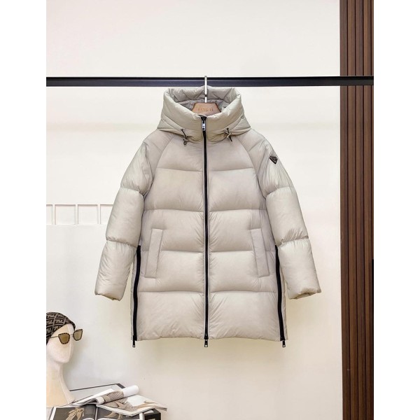Yi-Prada-041