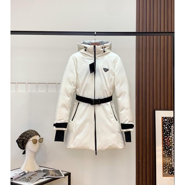 Yi-Prada-044