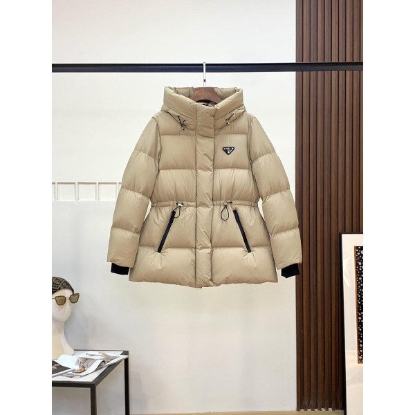 Yi-Prada-060