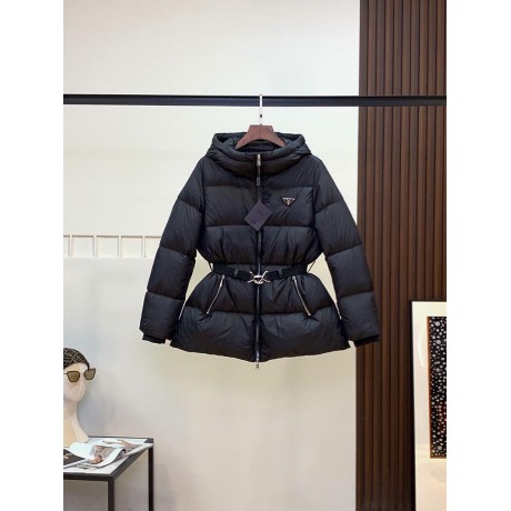 Yi-Prada-065