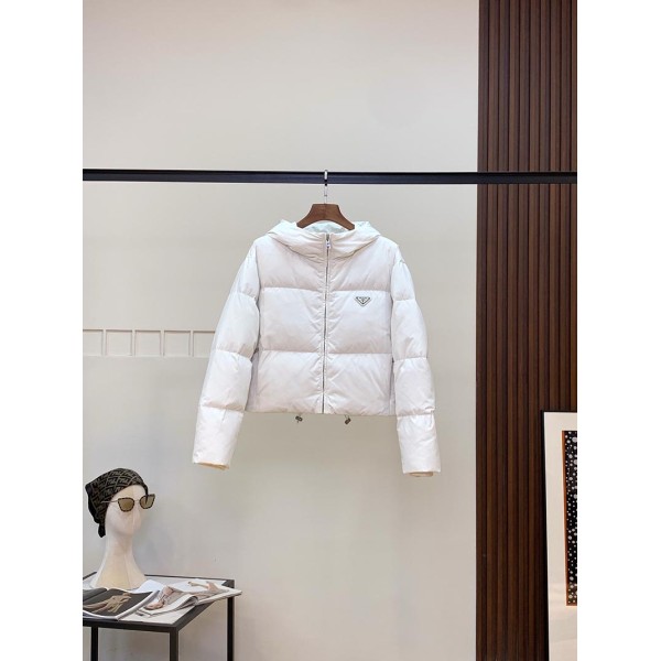 Yi-Prada-070