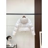Yi-Prada-070