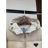 Yi-Prada-072