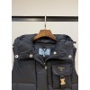 Yi-Prada-076