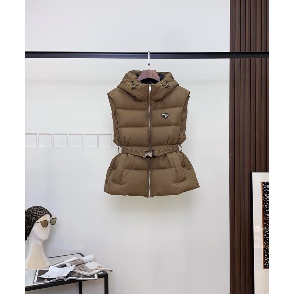 Yi-Prada-077