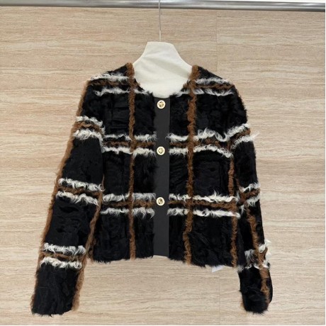 Yi-Prada-081