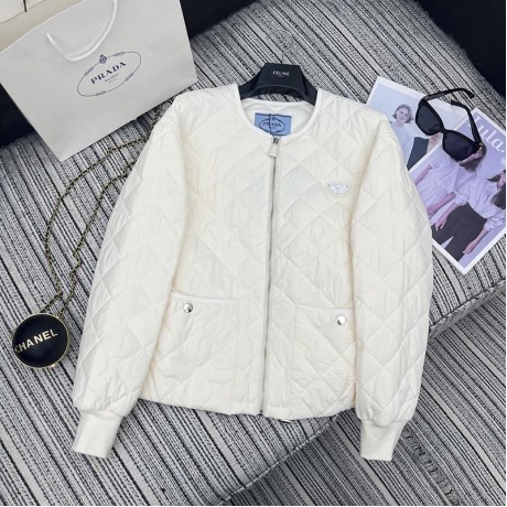 Yi-Prada-086