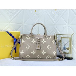 M46488 ヴィトン バッグMonogram Empreinte Giant Monogramサイズ：36x22x9cm