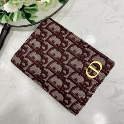 diorクリスチャンディオール財布  サイズ：10X14cm