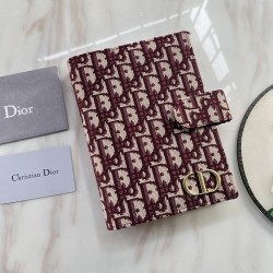 diorクリスチャンディオール財布  サイズ：15x19x4cmcm